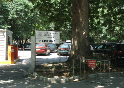 Parkplatz der Medizinischen Universität